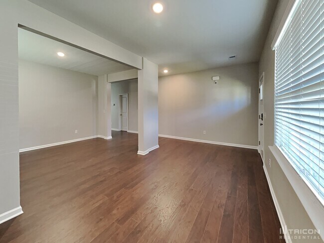 Foto del edificio - 414 Millridge Rd