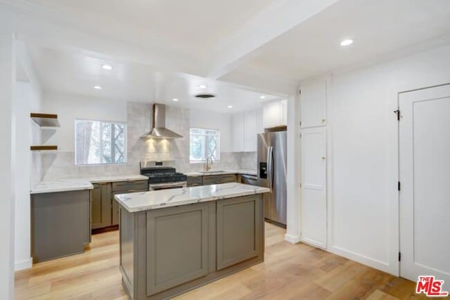 Building Photo - 6633 Belmar Ave