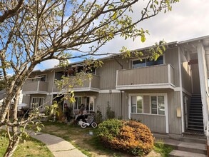Building Photo - 10836 1st Ave SW