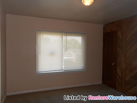 Building Photo - 8014 Patterson Dr