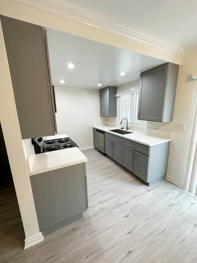 ¡cocina - 2217 Pullman Ln