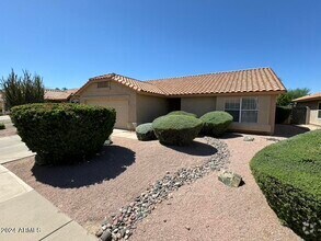 Building Photo - 1290 W Butler Dr