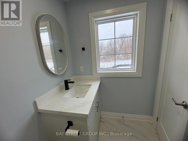 Building Photo - 3422 Braeside Wy