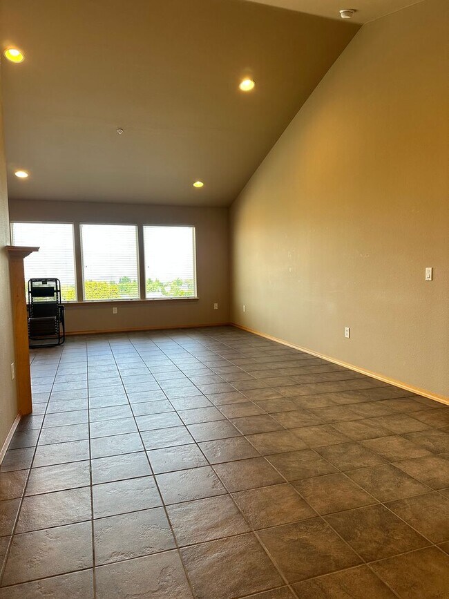 Foto del edificio - Beautiful Fancher Heights Home for Rent