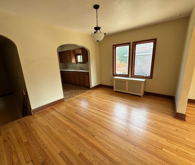 Foto del edificio - 140 S Elmwood Ave