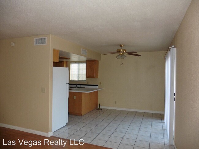 Foto del edificio - 3 br, 2.5 bath House - 8057 Draco Cr