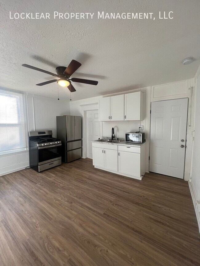 Building Photo - New Springfield Apartment
