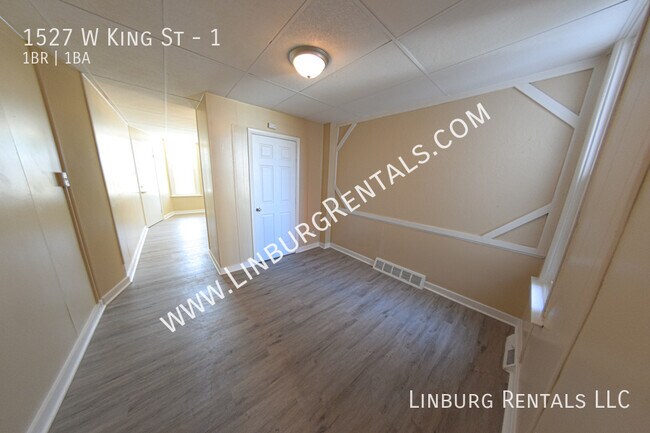 Foto del edificio - 1527 W King St