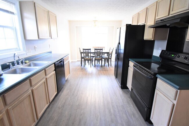 Building Photo - Coming Soon: 3 Bedroom, 2.5 Bathroom Home ...