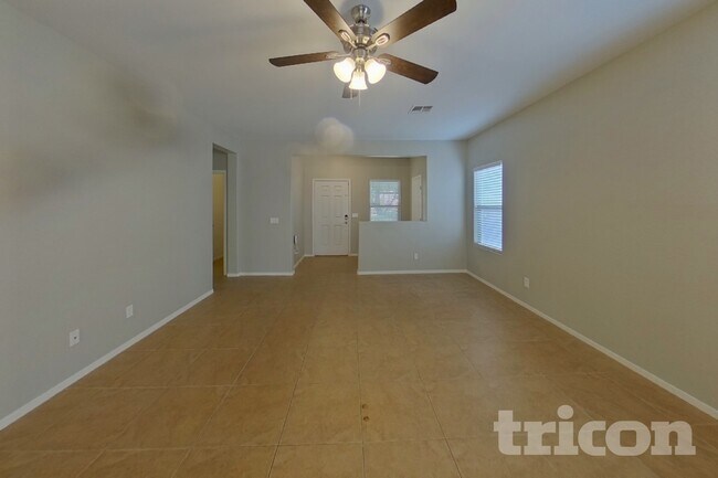 Foto del edificio - 42542 W Lucera Ct