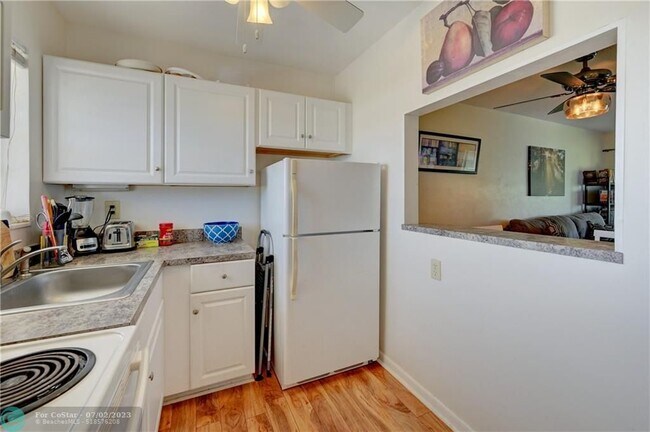 Foto del edificio - 201 S Golf Blvd