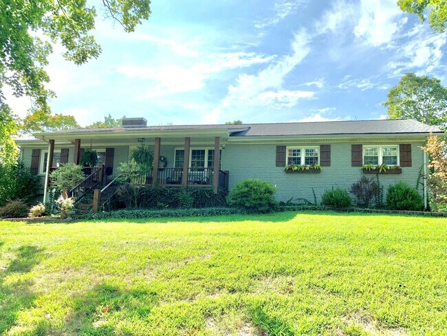 Building Photo - 2531 Antioch Church Rd