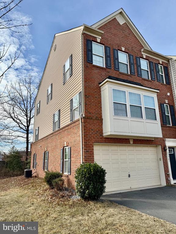 Foto del edificio - 45903 Peach Oak Terrace