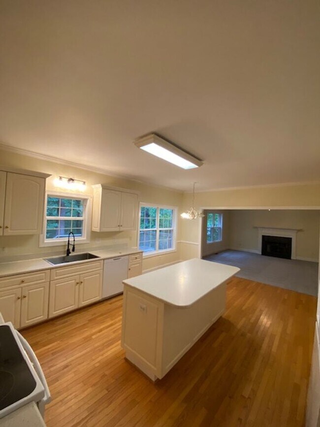 Foto del edificio - 506 Eagle Pointe Dr