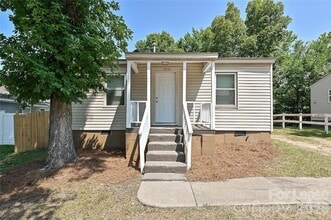 Building Photo - 3516 Jonquil St