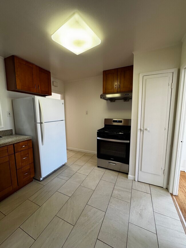 Foto del edificio - 509 44th Ave