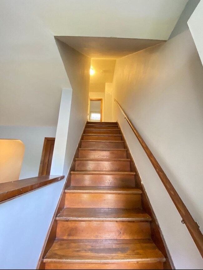 Foto del edificio - 2 bedroom 1 bath townhouse