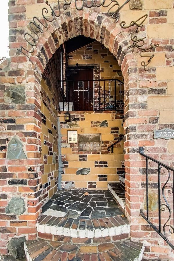 Building Photo - 2338 Channing Way