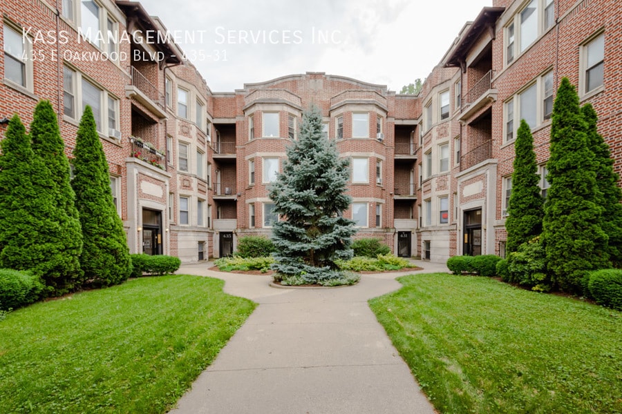 Primary Photo - 435 E Oakwood Blvd