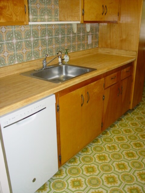 Foto del edificio - Easy Freeway access