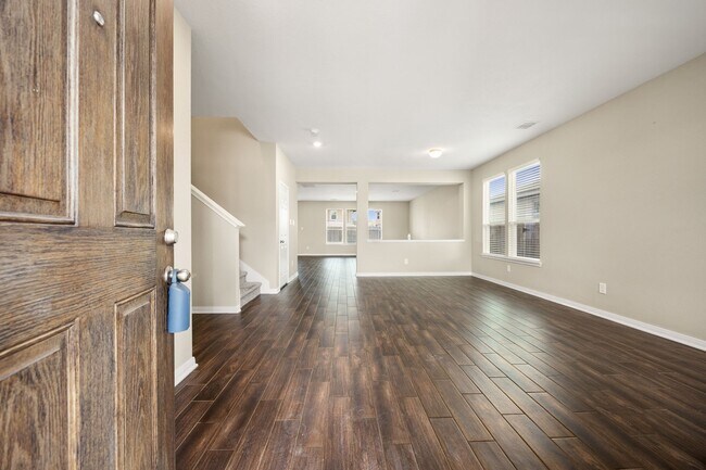 Foto del edificio - 14626 Lofty Cedar Dr