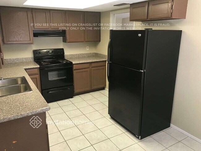 Foto del edificio - 9617 N 52nd Dr