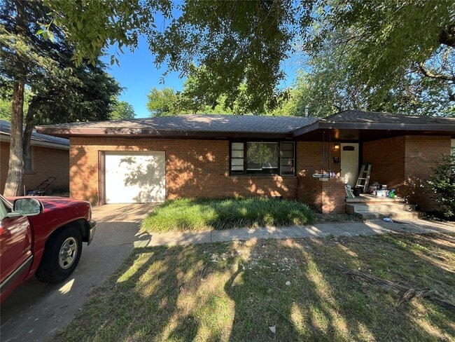 Foto del edificio - 1603 Franklin Dr