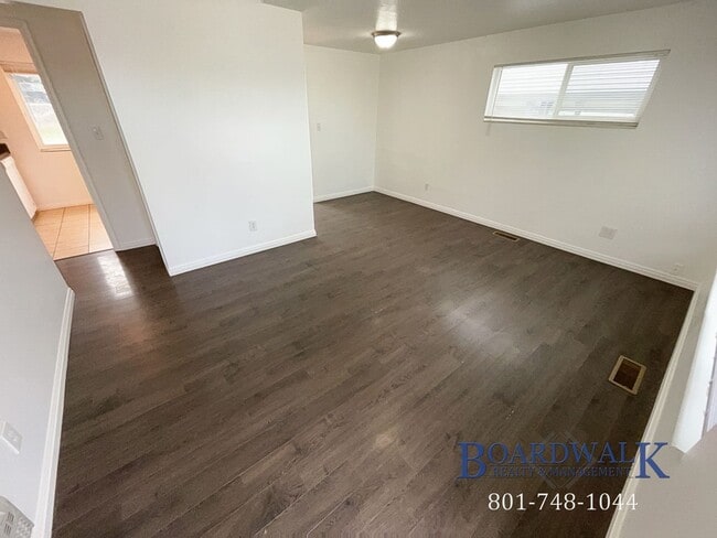 Foto del edificio - Charming Brick Rambler