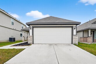 Building Photo - 23622 Buttress Root Dr