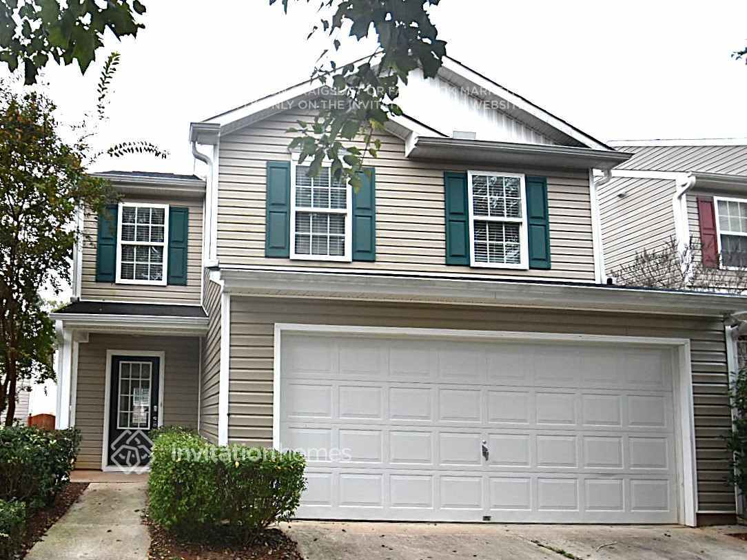 Primary Photo - 2440 Sheldon Pl