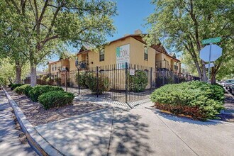 Building Photo - 1116 Coal Ave SW