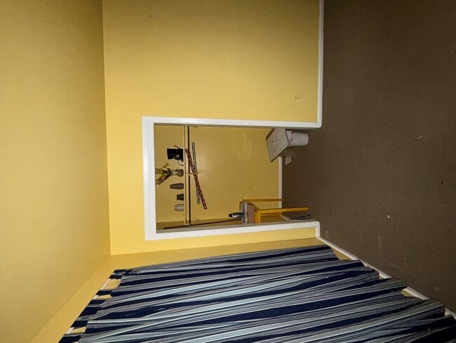 Foto del edificio - 401 N Ave C