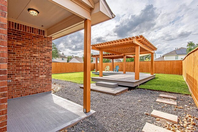 Building Photo - 7507 Trail Hollow
