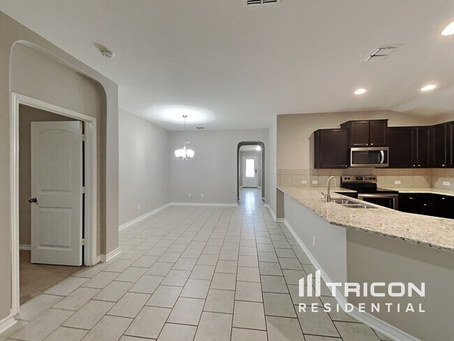 Building Photo - 12047 Sapphire River San Antonio TX
