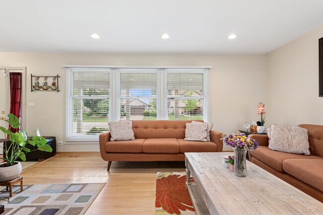 Foto del edificio - 1270 Brandywyn Ln