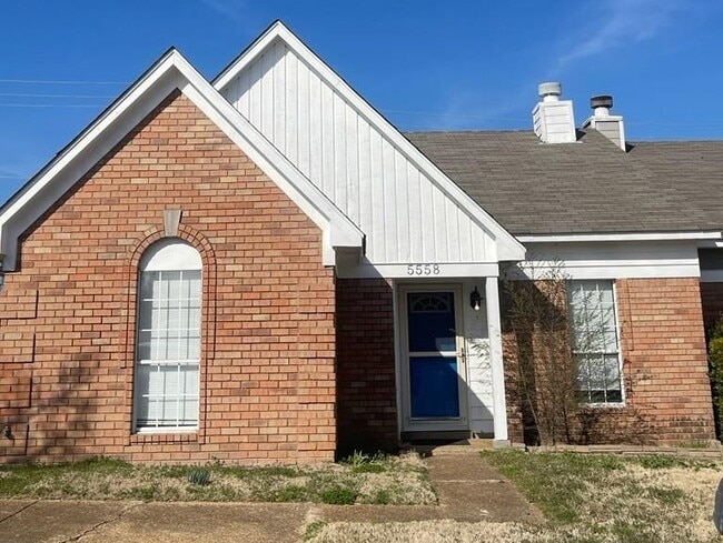 Photo - 5558 Oak Branch Cir N Townhome