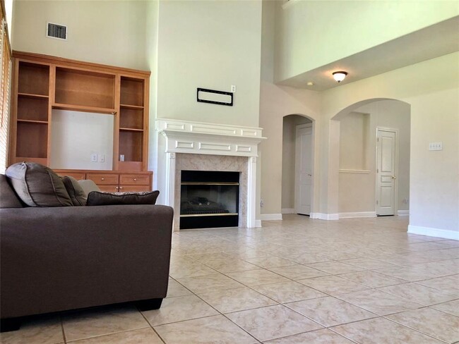 Building Photo - 13030 Brynwood Ln