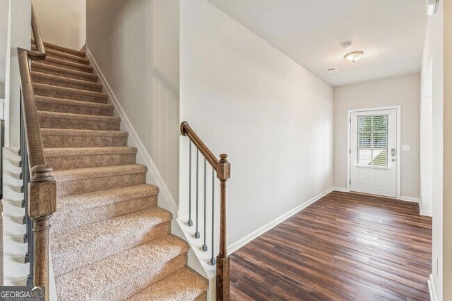 Foto del edificio - 143 Hunts Mill Circle