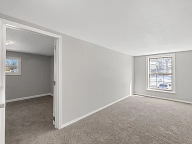 Foto del edificio - 851 Lylesville St