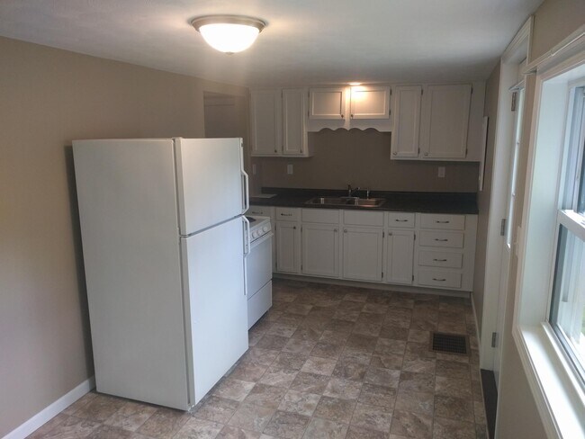 Cocina (esta foto corresponde al apartamento 210, no al 212) - 212 William St
