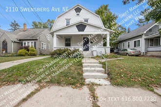 Building Photo - 2110 Swensberg Ave NE