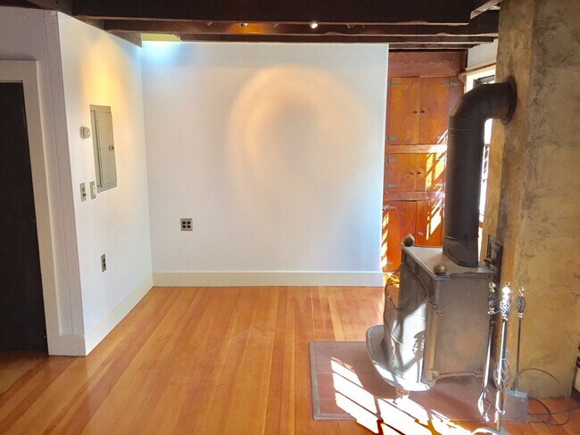 Foto del edificio - 20 Putnam St