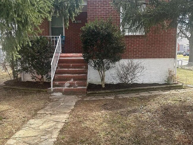 Foto del edificio - 8311 Wilson Ave