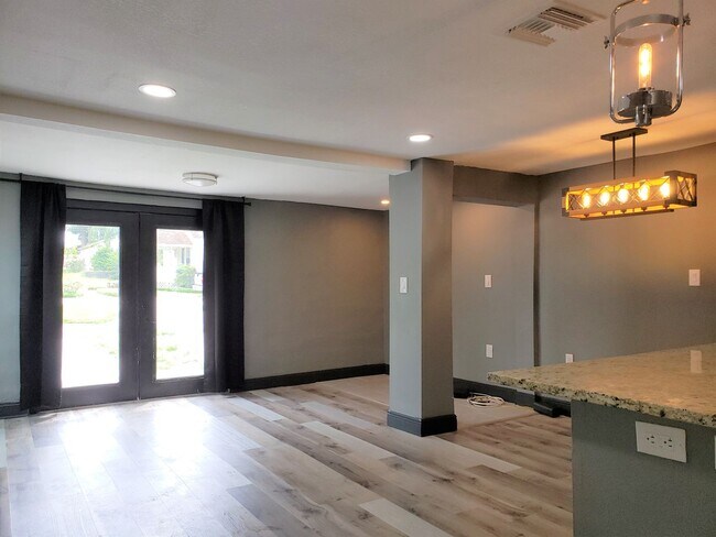 Building Photo - Amazing Location; Large Fenced-in Backyard...