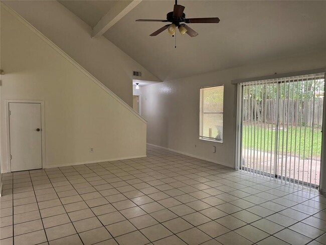 Foto del edificio - 7307 Ferndale Cir