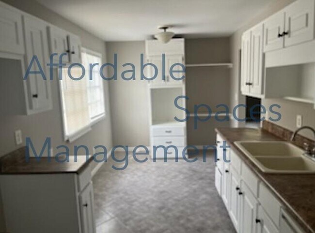Foto del edificio - 4077 St Charles Pl