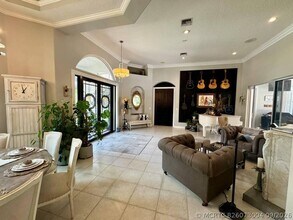 Building Photo - 14636 Stirrup Ln
