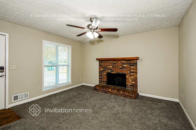 Foto del edificio - 3838 Cherie Glen Rd SW