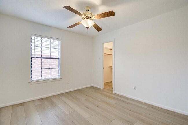 Building Photo - 6610 Inverness Way