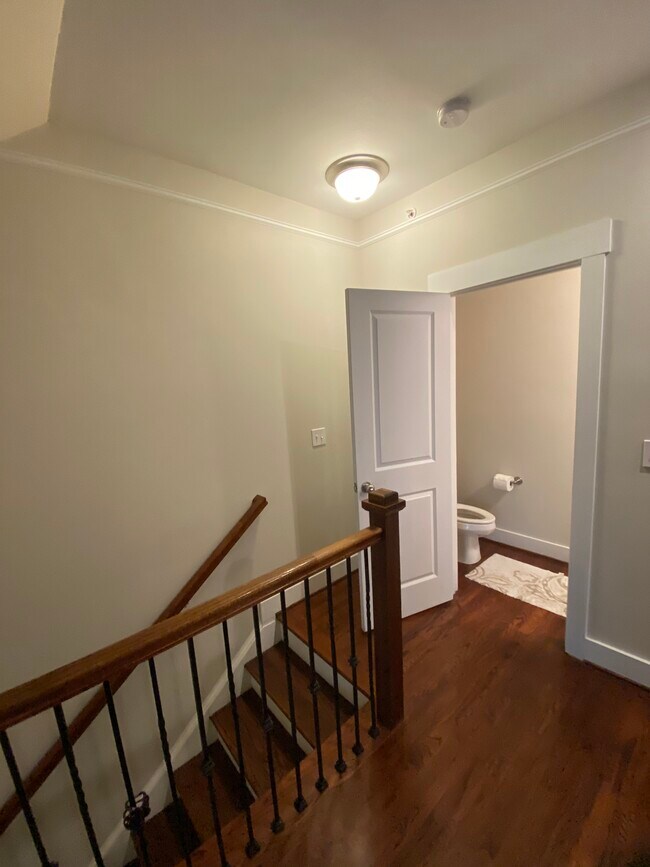 Foto del edificio - 221 Semel Cir NW
